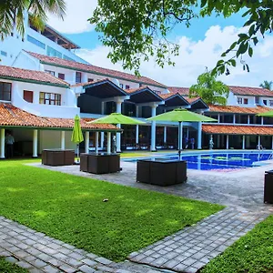 4* Resort Palms Mount Lavinia