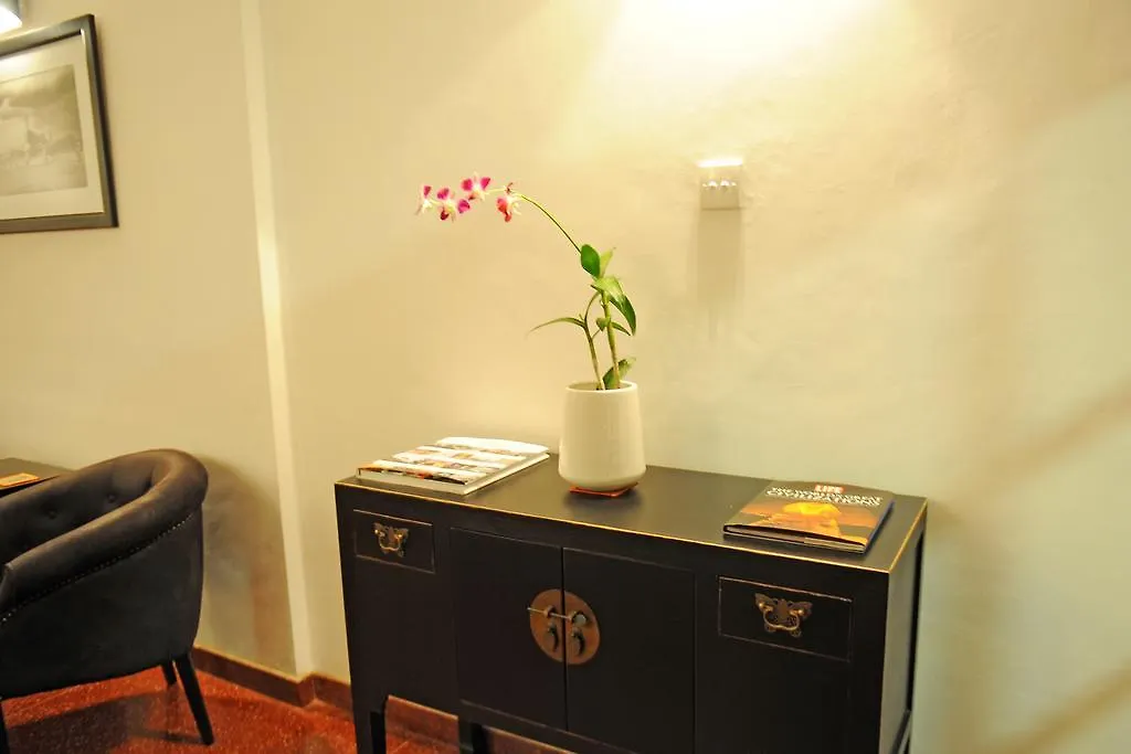 Guest house The Villa In Lavinia Dehiwala-Mount Lavinia
